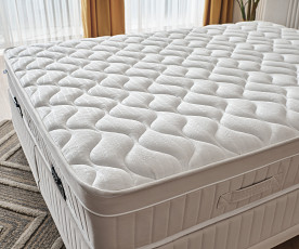 Boxspring postelja Victoria, Komplet z dvižnim dnom, predalom in vzmetnico 160x200 , Barva bež, po naročilu