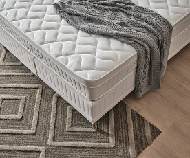 Boxspring postelja Victoria, Komplet z dvižnim dnom, predalom in vzmetnico 160x200 , Barva bež, po naročilu